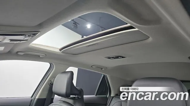Kia Niro — Фото автомобиля 24