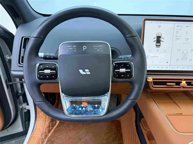 Li Auto L6 — Фото автомобиля 15
