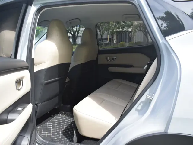 Wuling Binguo PLUS — Фото автомобиля 12