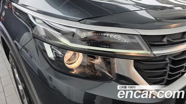 Kia Seltos — Фото автомобиля 7