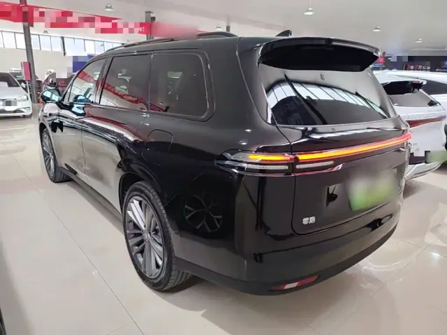 Leapmotor C16 — Фото автомобиля 4