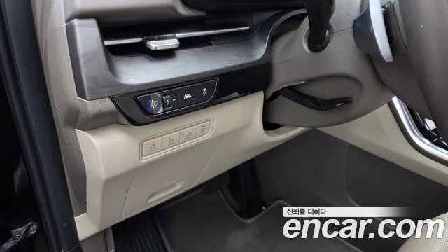 Kia Carnival 4th Gen — Фото автомобиля 25