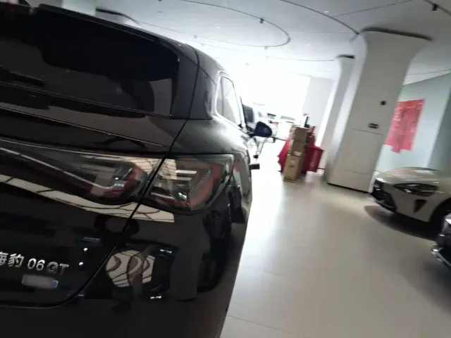 BYD Seal 06 GT — Фото автомобиля 7