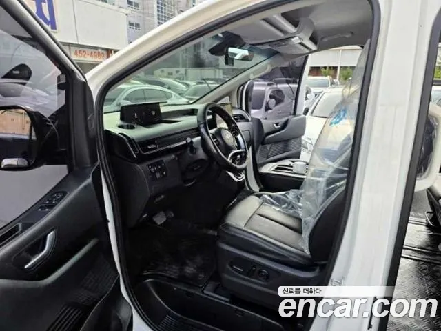 Hyundai Staria — Фото автомобиля 9