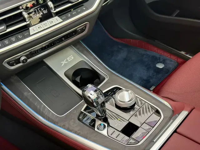 BMW X5 — Фото автомобиля 6