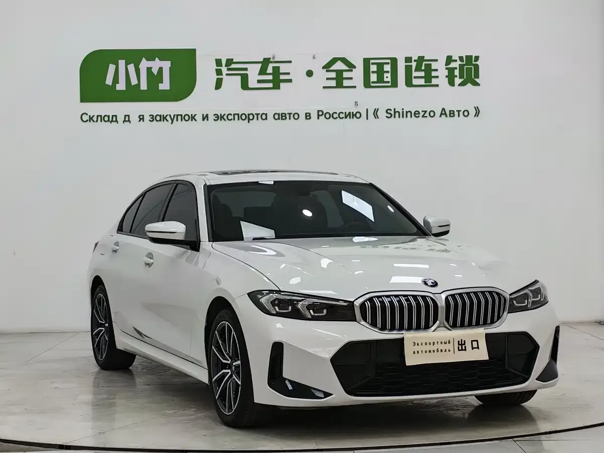 BMW BMW 3 Series 2023 320Li M Sport Package — Фото автомобиля 3