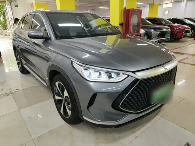 BYD Song PLUS — Фото автомобиля 3