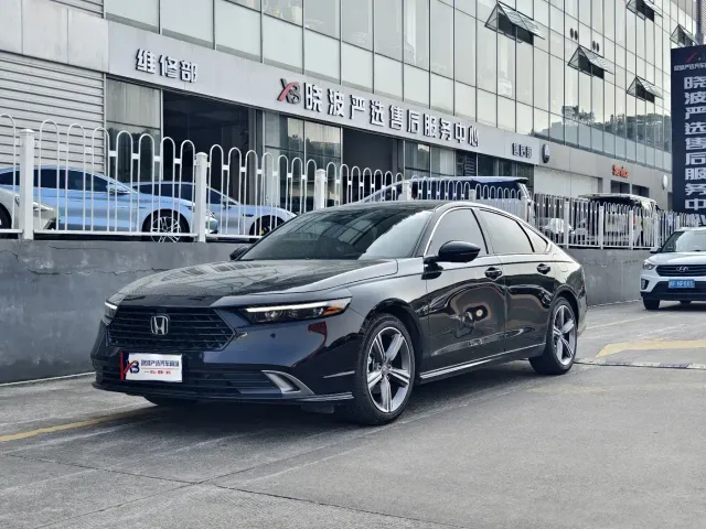 Фотография автомобиля — Honda Accord