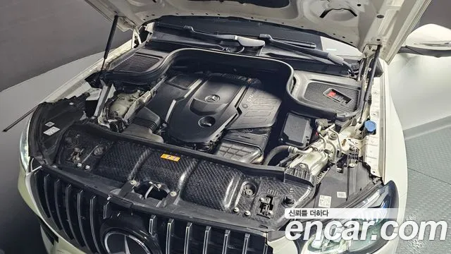 Mercedes-Benz GLS-Class — Фото автомобиля 6