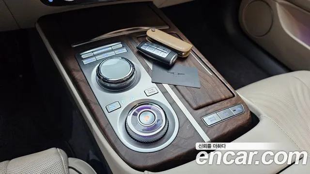 Genesis G80 Бензин 2.5 турбо 2WD — Фото автомобиля 9