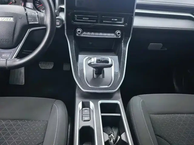 Haval M6 — Фото автомобиля 16