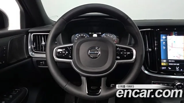 Вольво S60 S60 третьего поколения B5 R-Design — Фото автомобиля 13