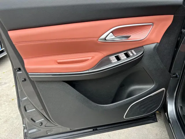 Changan CS75 — Фото автомобиля 7