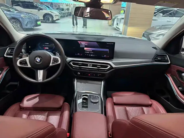 BMW 3 Series — Фото автомобиля 12