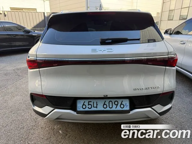 BYD Atto 3 — Фото автомобиля 4