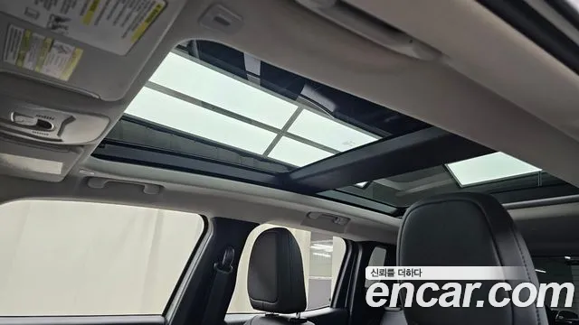 Jeep Renegade — Фото автомобиля 17