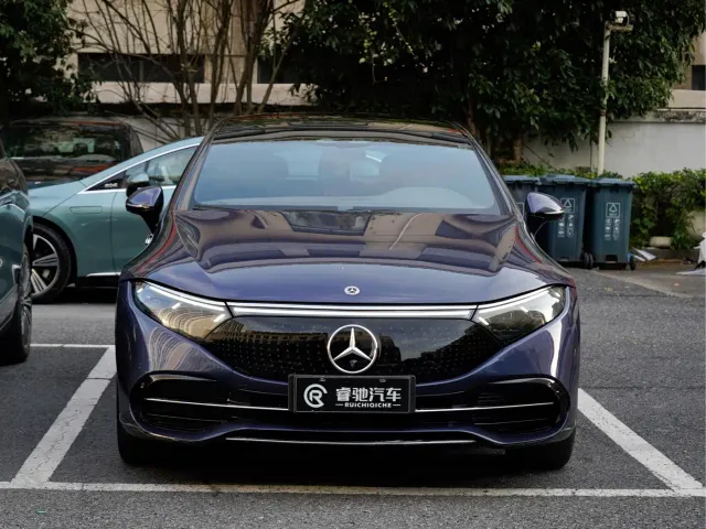 Mercedes-Benz EQS — Фото автомобиля 2