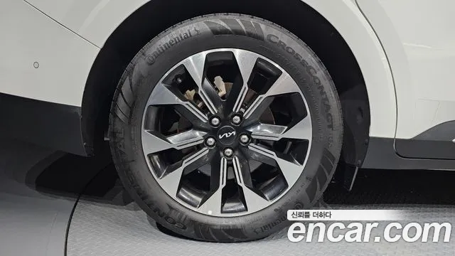 Kia Carnival 4th Gen — Фото автомобиля 5