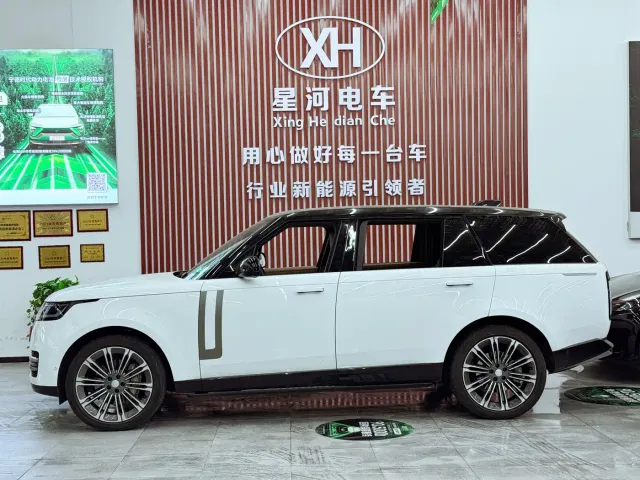 Land Rover Range Rover — Фото автомобиля 4