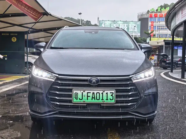 BYD Song MAX — Фото автомобиля 2