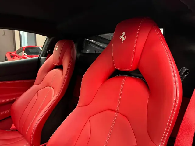 Ferrari F8 — Фото автомобиля 8