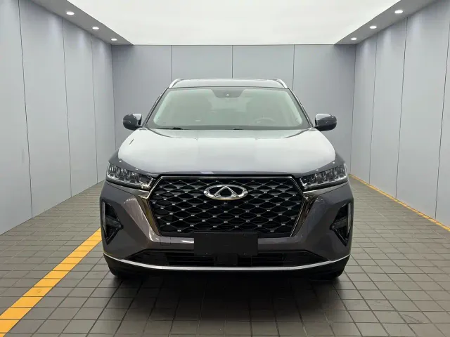 Chery Tiggo 7 PLUS 2021 1.5T CVT Luxury — Фото автомобиля 2