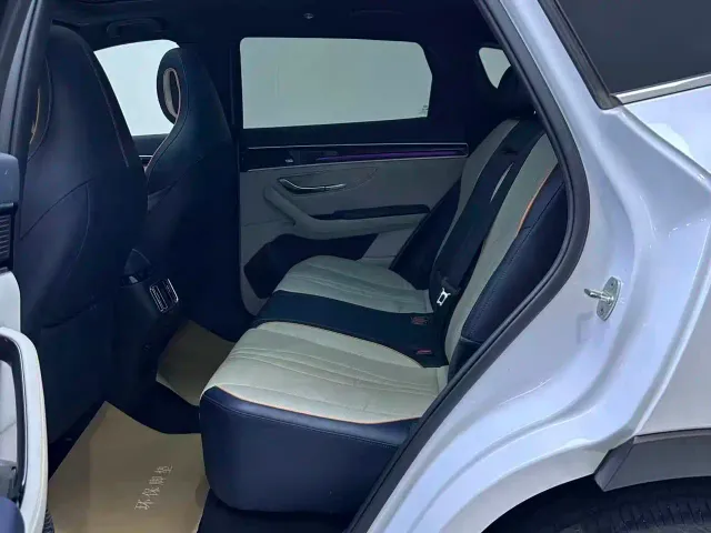 BYD Song PLUS — Фото автомобиля 7