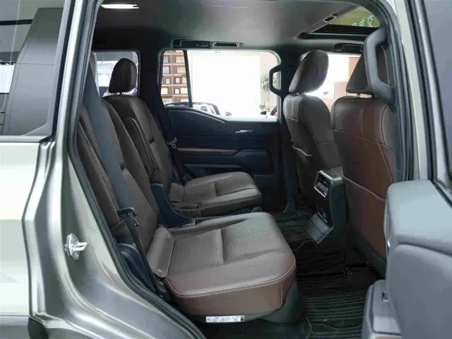 Toyota Prado — Фото автомобиля 13