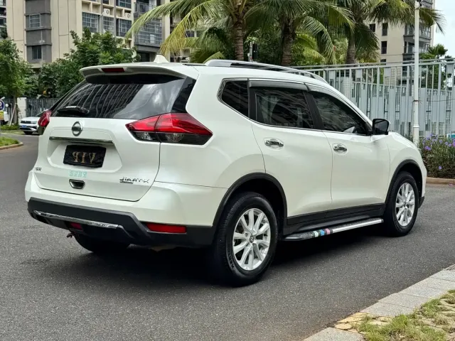 Nissan X-Trail — Фото автомобиля 16