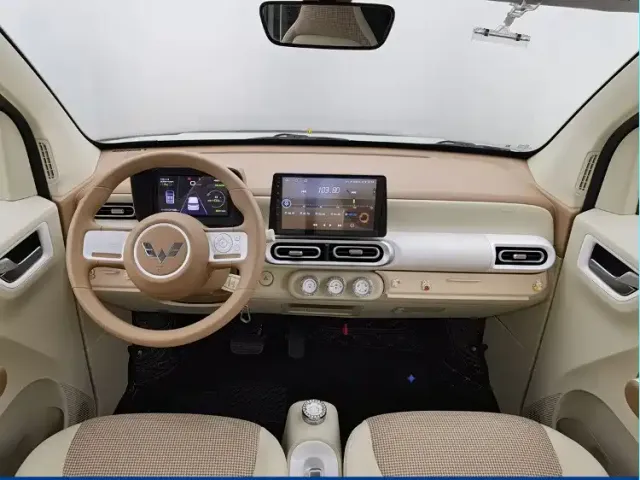 Wuling Hongguang Mini EV — Фото автомобиля 6