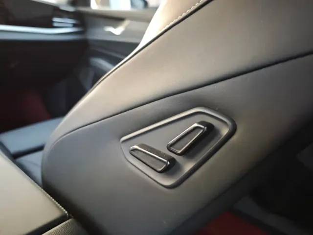 Volkswagen Passat — Фото автомобиля 21