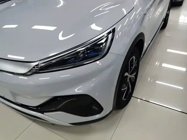 BYD Yuan PLUS — Фото автомобиля 23