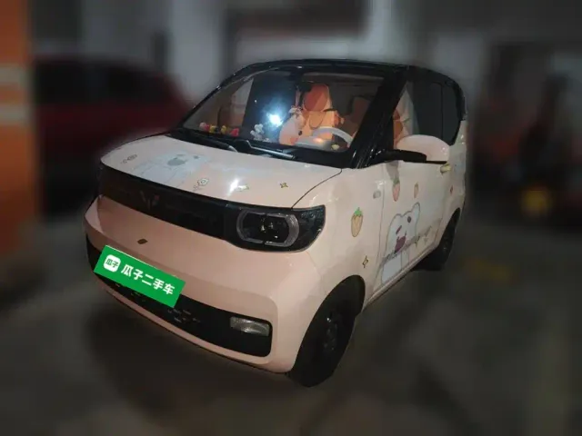 Фотография автомобиля — Wuling Hongguang Mini EV