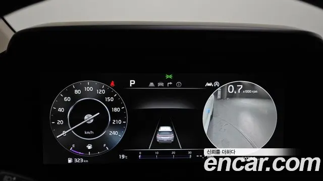 Kia Canival Carnival 4 поколение Дизель 9 мест Signature — Фото автомобиля 8