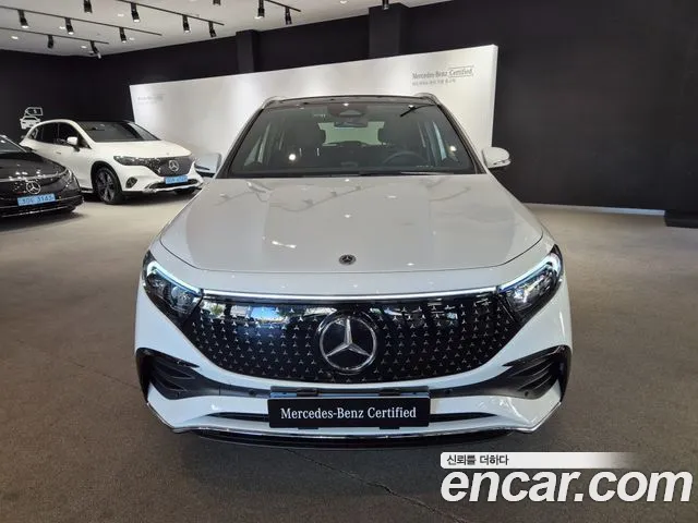 Mercedes-Benz EQA — Фото автомобиля 3