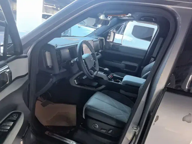 BYD FangChengBao Leopard 5 — Фото автомобиля 15