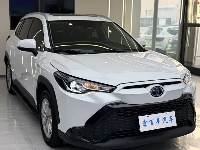 Toyota Frontlander — Фото автомобиля 3
