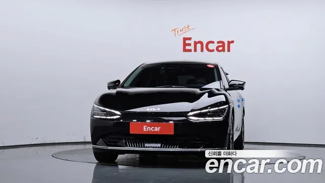 Kia EV6 — Фото автомобиля 3
