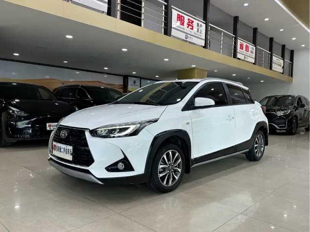 Фотография автомобиля — Toyota YARiS L Zhi Xuan
