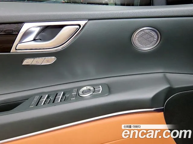 Genesis GV80 — Фото автомобиля 11