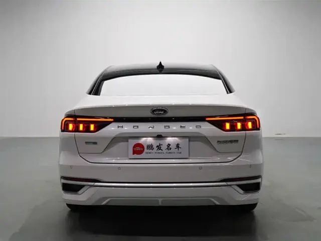 Ford Mondeo — Фото автомобиля 17