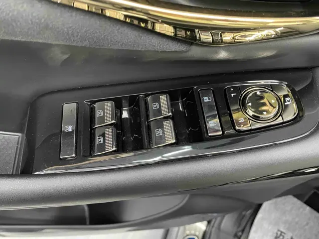 GAC Trumpchi Trumpchi E9 2023 E9 Grandmaster — Фото автомобиля 22