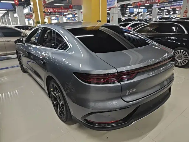 BYD Han — Фото автомобиля 22