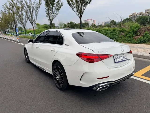 Mercedes-Benz C-Class — Фото автомобиля 7
