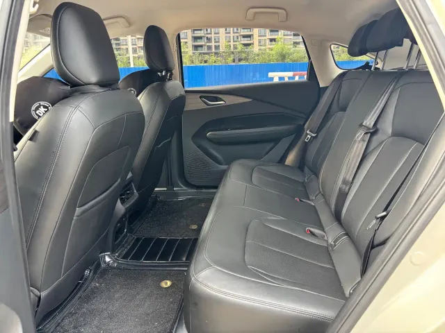 Wuling Starlight — Фото автомобиля 7