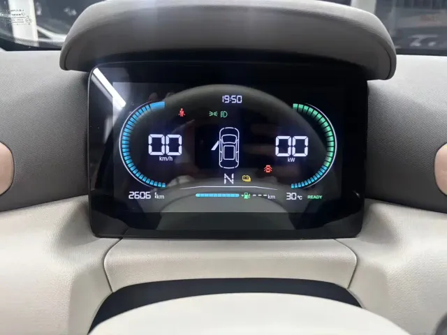 Leapmotor T03 — Фото автомобиля 14