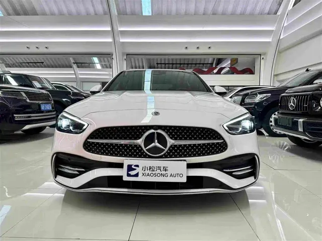 Mercedes-Benz C-Class — Фото автомобиля 2