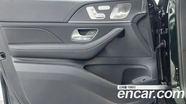Mercedes-Benz GLE-Class — Фото автомобиля 15