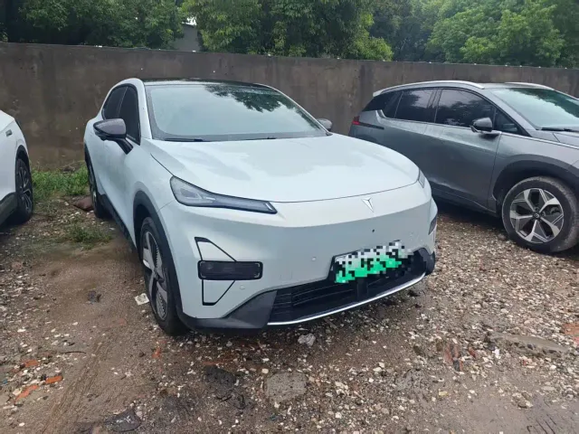 Deepal S05 — Фото автомобиля 3