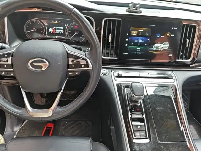 GAC Trumpchi M8 — Фото автомобиля 9